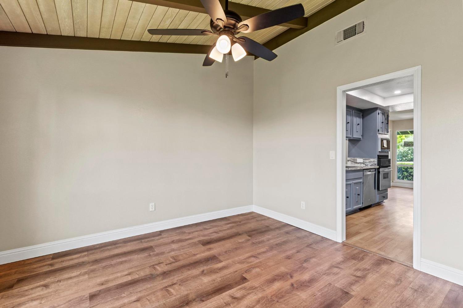 Manzanita Way, Yuba City, California image 11