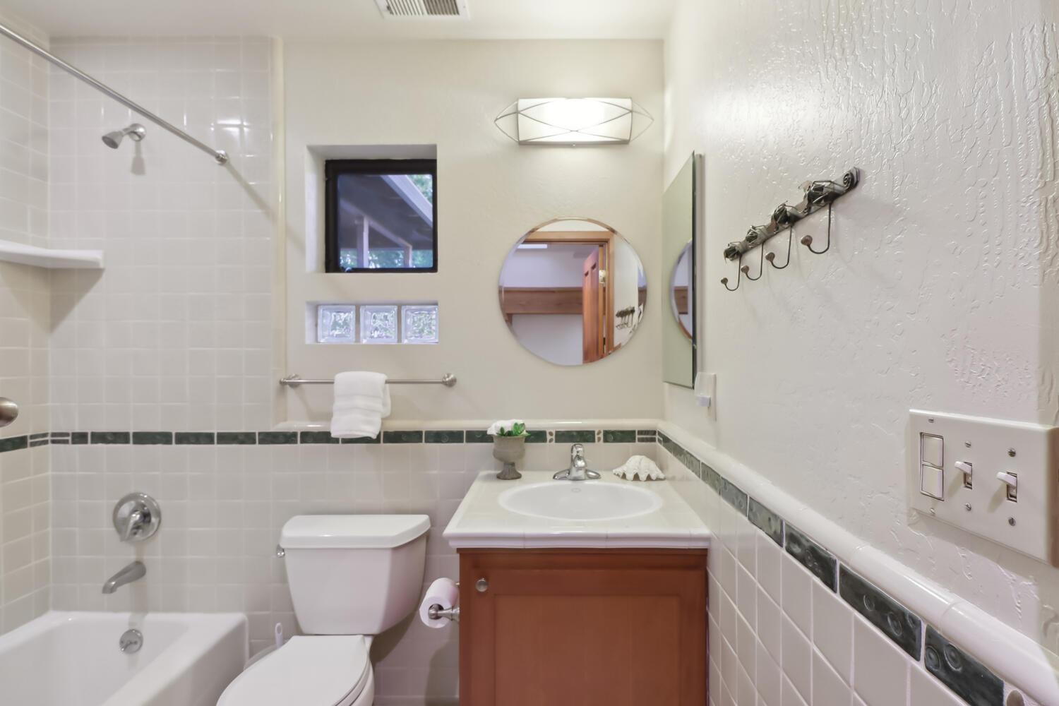 Detail Gallery Image 44 of 74 For 2323 Elendil Ln, Davis,  CA 95616 - 4 Beds | 4 Baths