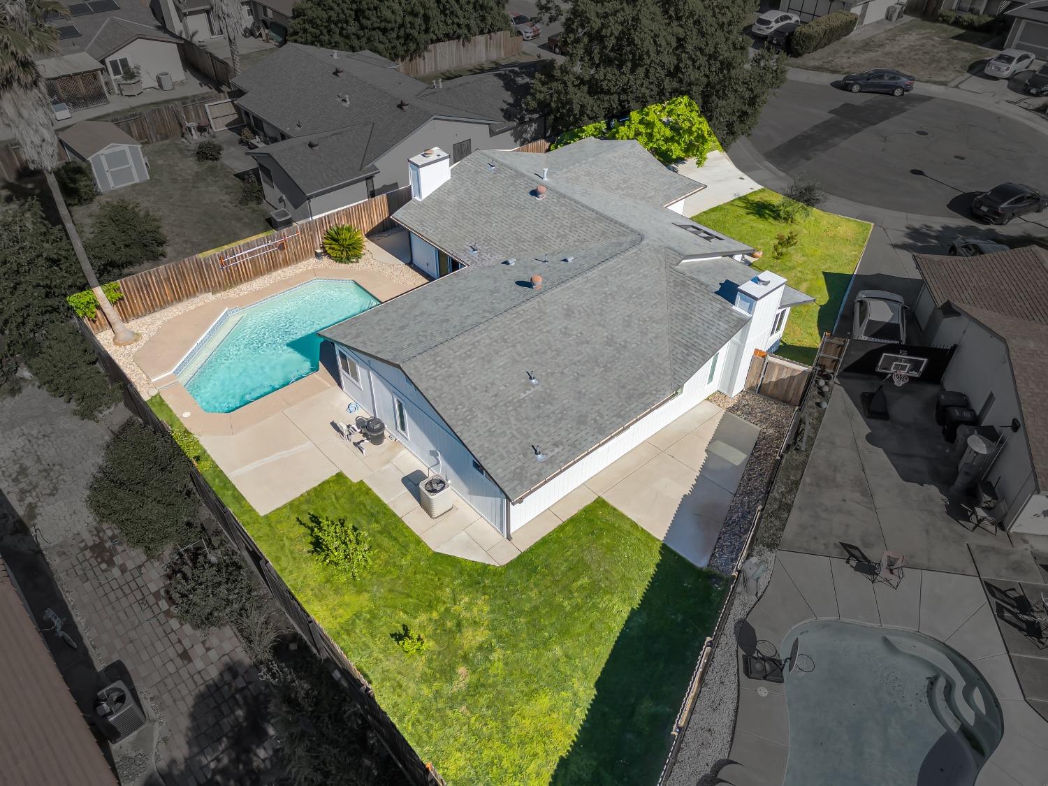 Detail Gallery Image 51 of 52 For 38 Mountainwood Ct, Sacramento,  CA 95823 - 4 Beds | 2 Baths