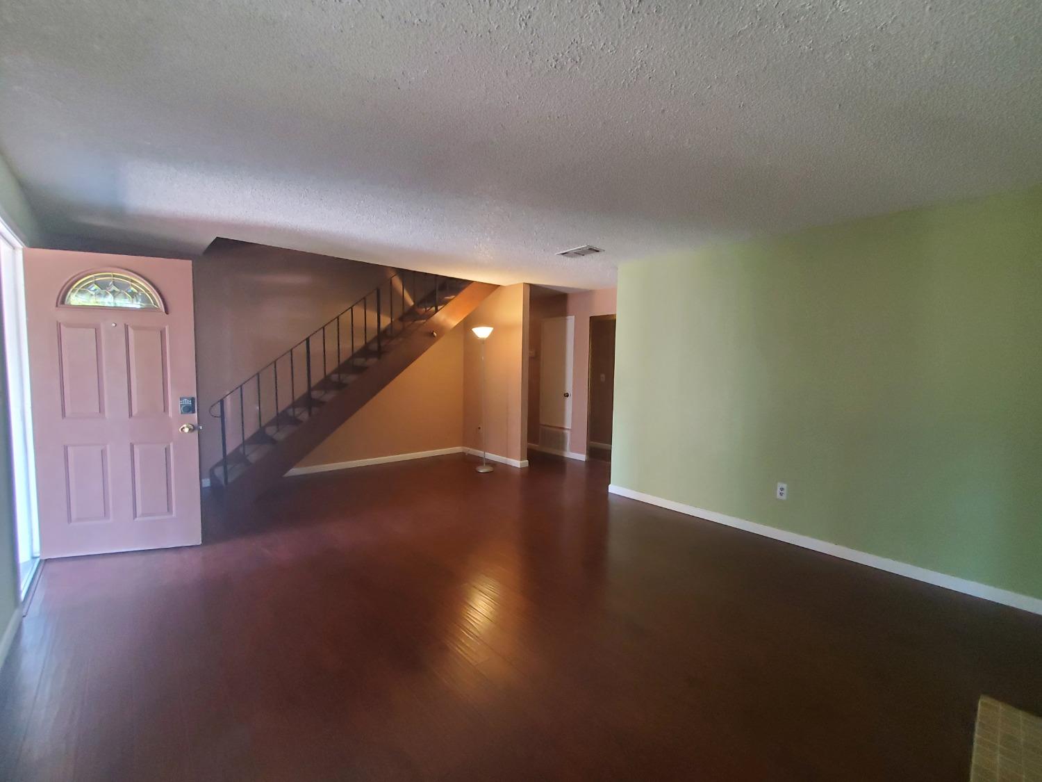Countryside Way, Sacramento, California image 4