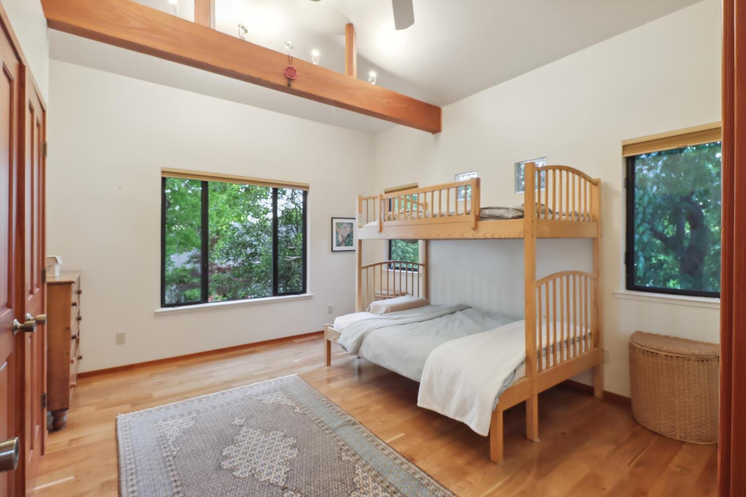 Detail Gallery Image 43 of 74 For 2323 Elendil Ln, Davis,  CA 95616 - 4 Beds | 4 Baths