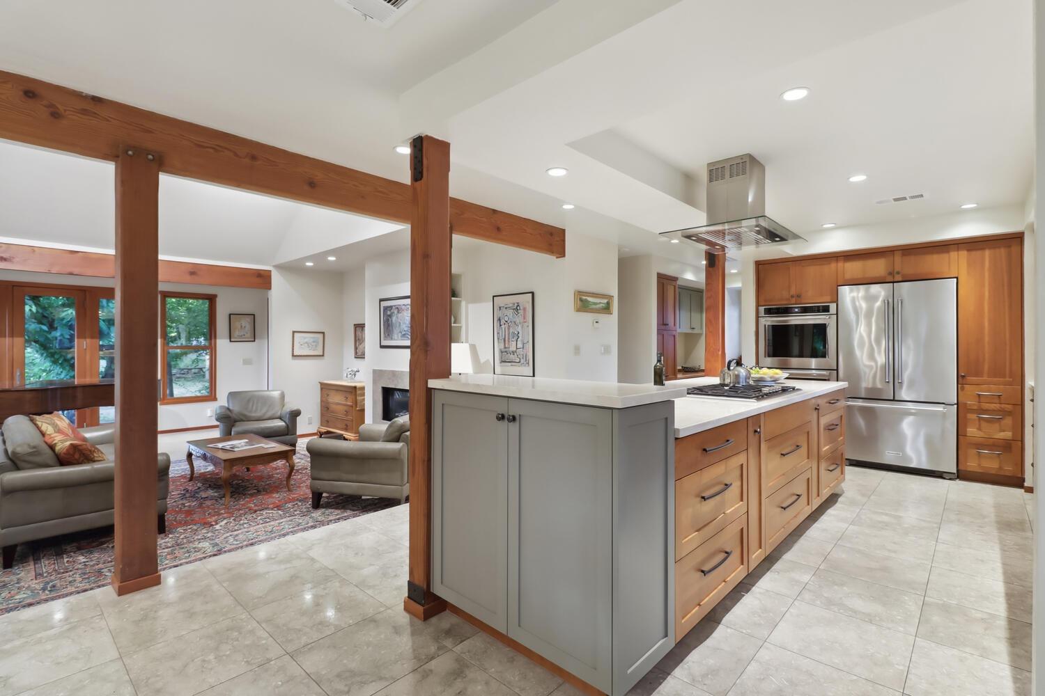 Detail Gallery Image 13 of 74 For 2323 Elendil Ln, Davis,  CA 95616 - 4 Beds | 4 Baths