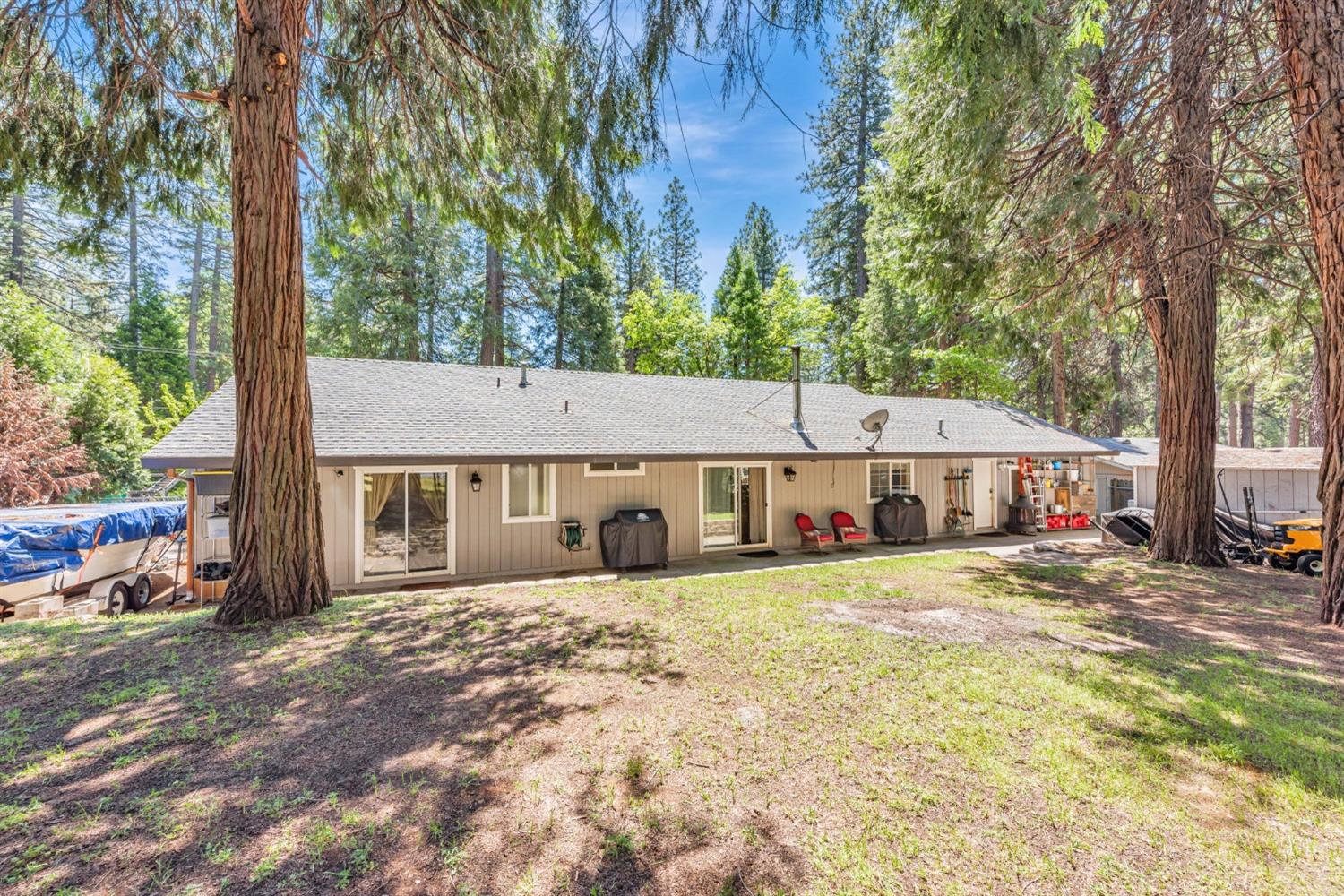Dolly Varden Lane, Pollock Pines, California image 37