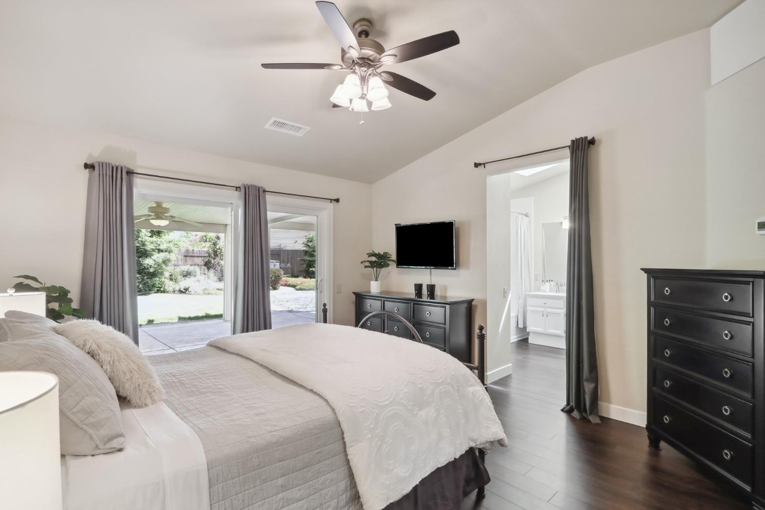 Detail Gallery Image 24 of 77 For 8526 Tullia Pl, Antelope,  CA 95843 - 4 Beds | 2 Baths