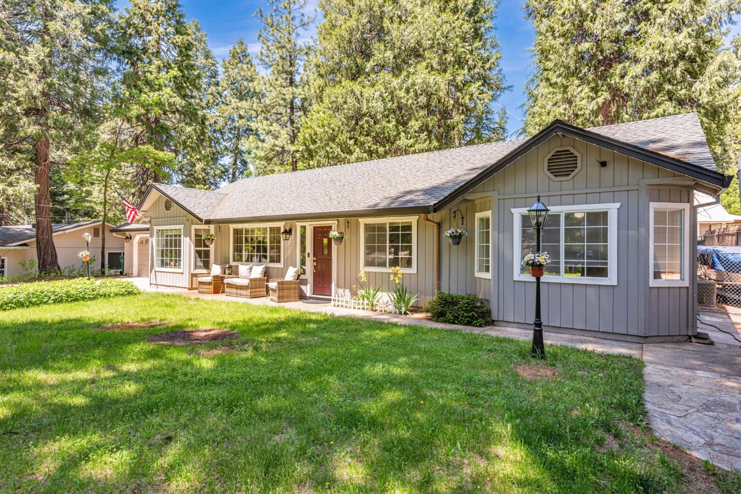 Dolly Varden Lane, Pollock Pines, California image 4