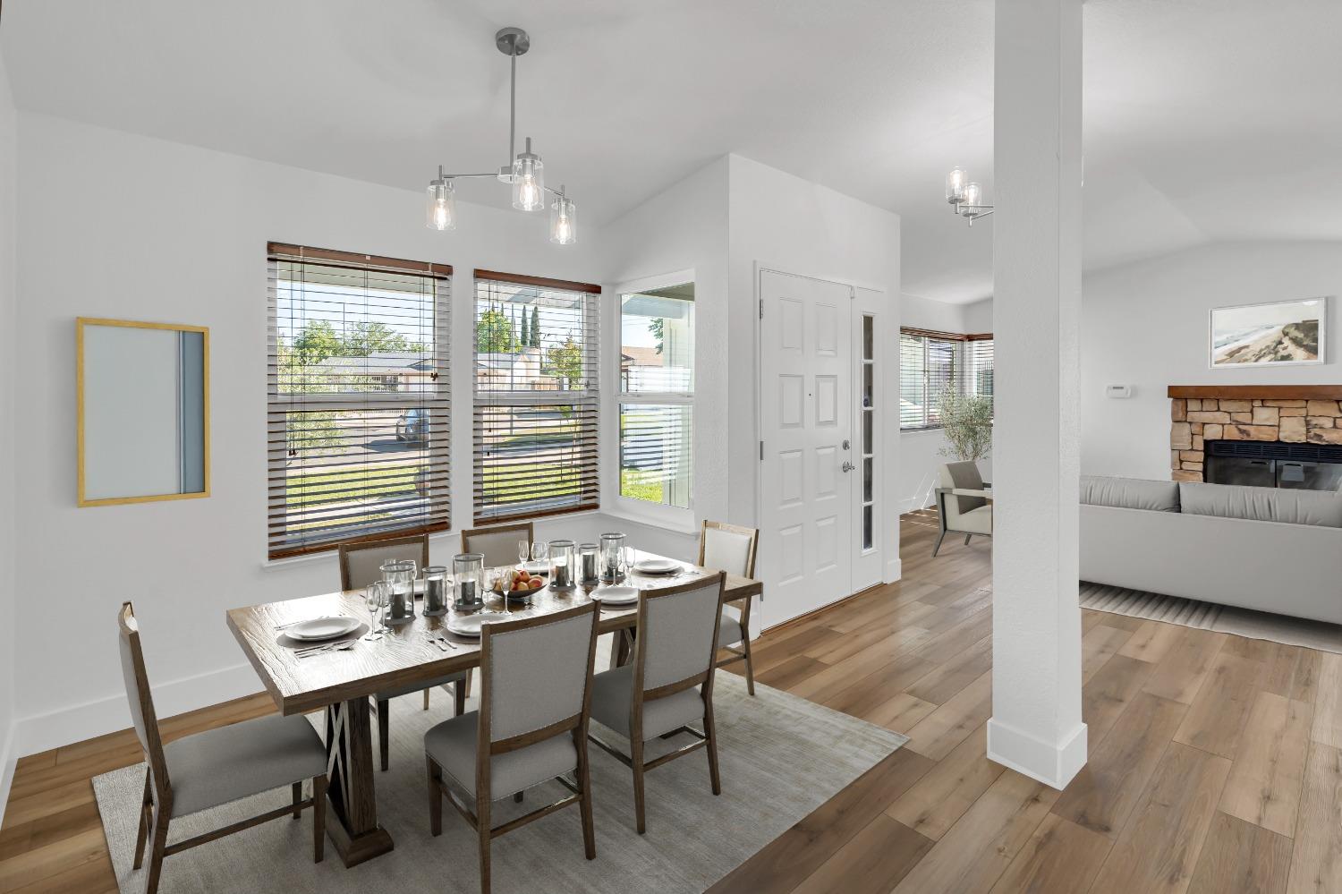 Detail Gallery Image 8 of 52 For 38 Mountainwood Ct, Sacramento,  CA 95823 - 4 Beds | 2 Baths