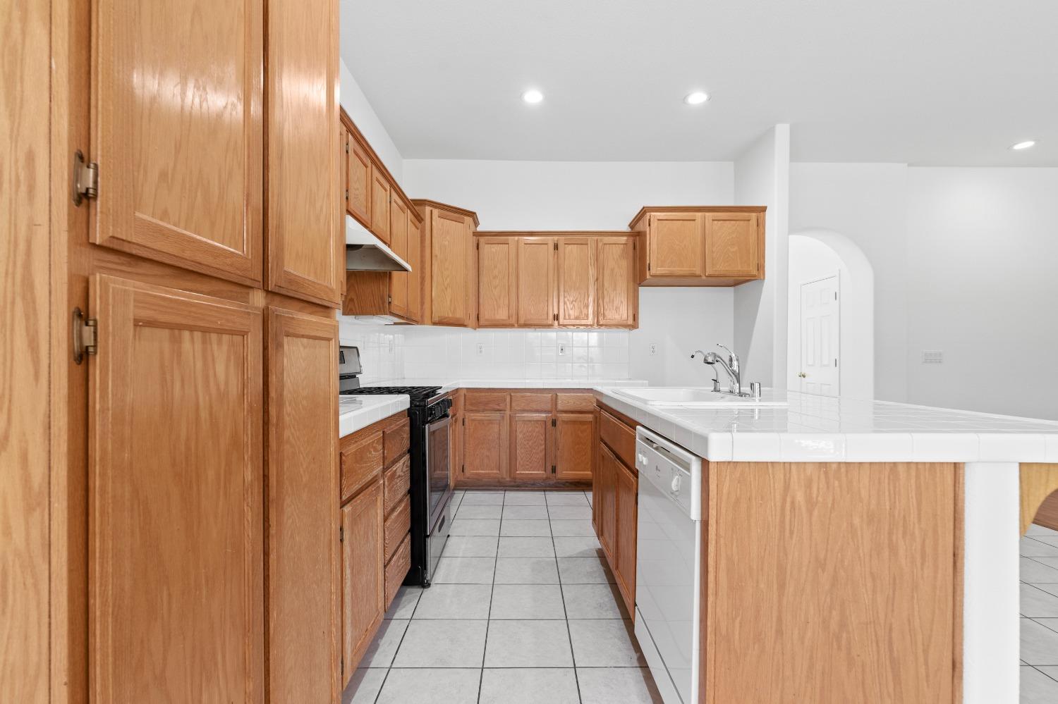 Detail Gallery Image 16 of 51 For 3345 Tenaya Ln, Stockton,  CA 95212 - 4 Beds | 2 Baths