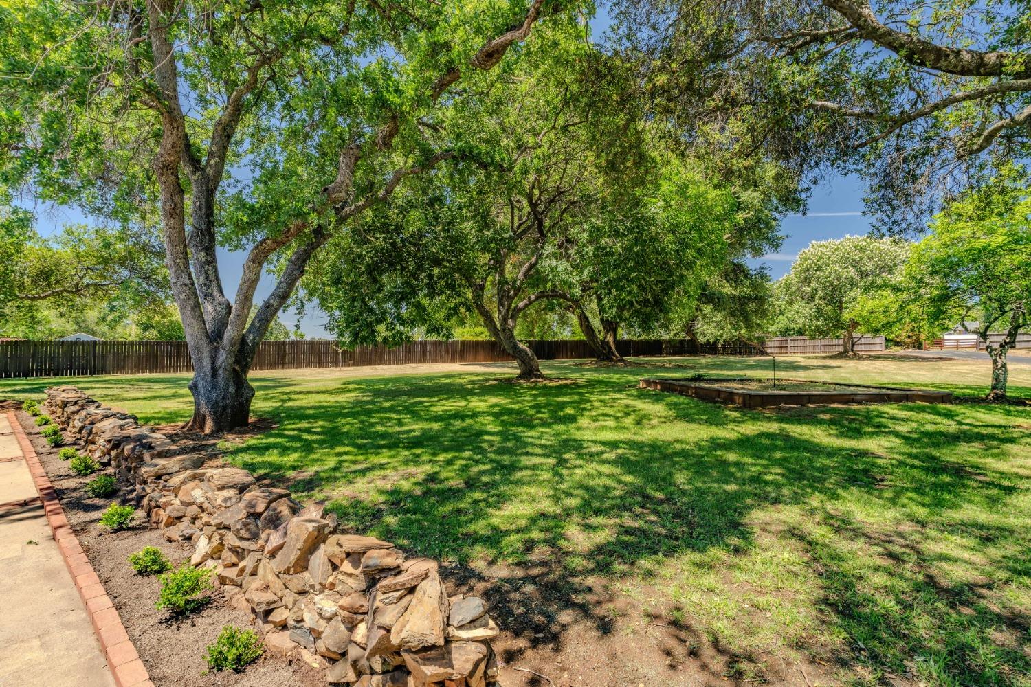 Detail Gallery Image 58 of 64 For 10821 Sutter Cir, Sutter Creek,  CA 95685 - 5 Beds | 2/1 Baths