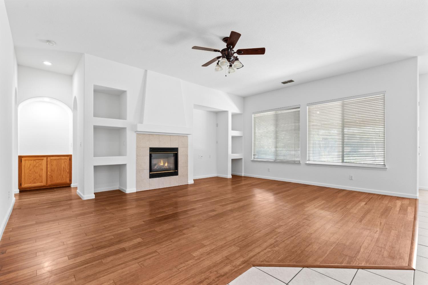 Detail Gallery Image 12 of 51 For 3345 Tenaya Ln, Stockton,  CA 95212 - 4 Beds | 2 Baths