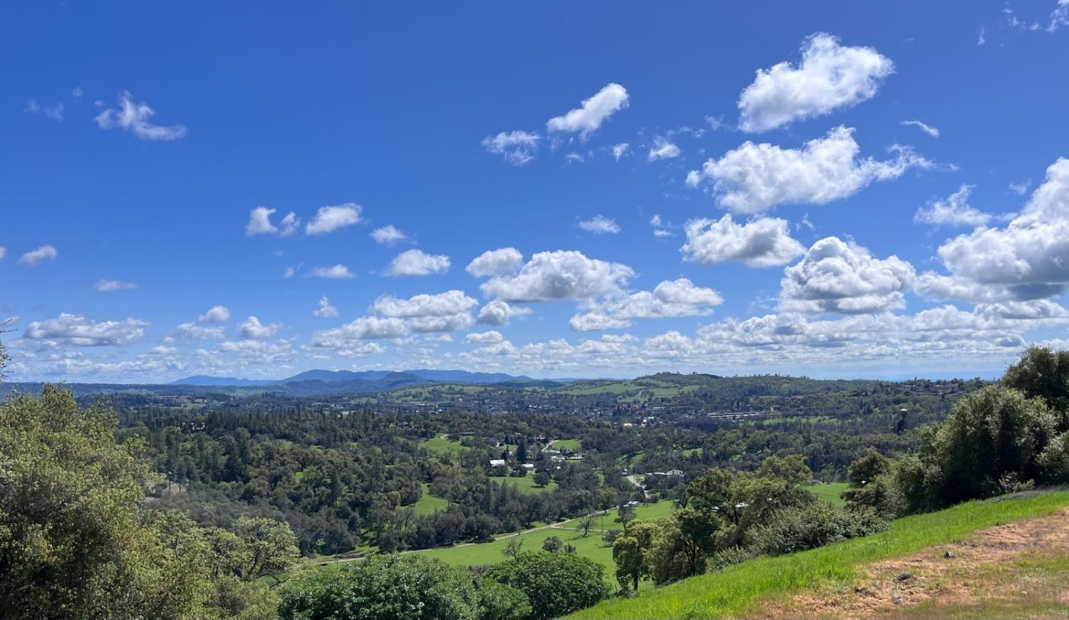 Sutter Circle, Sutter Creek, California image 1