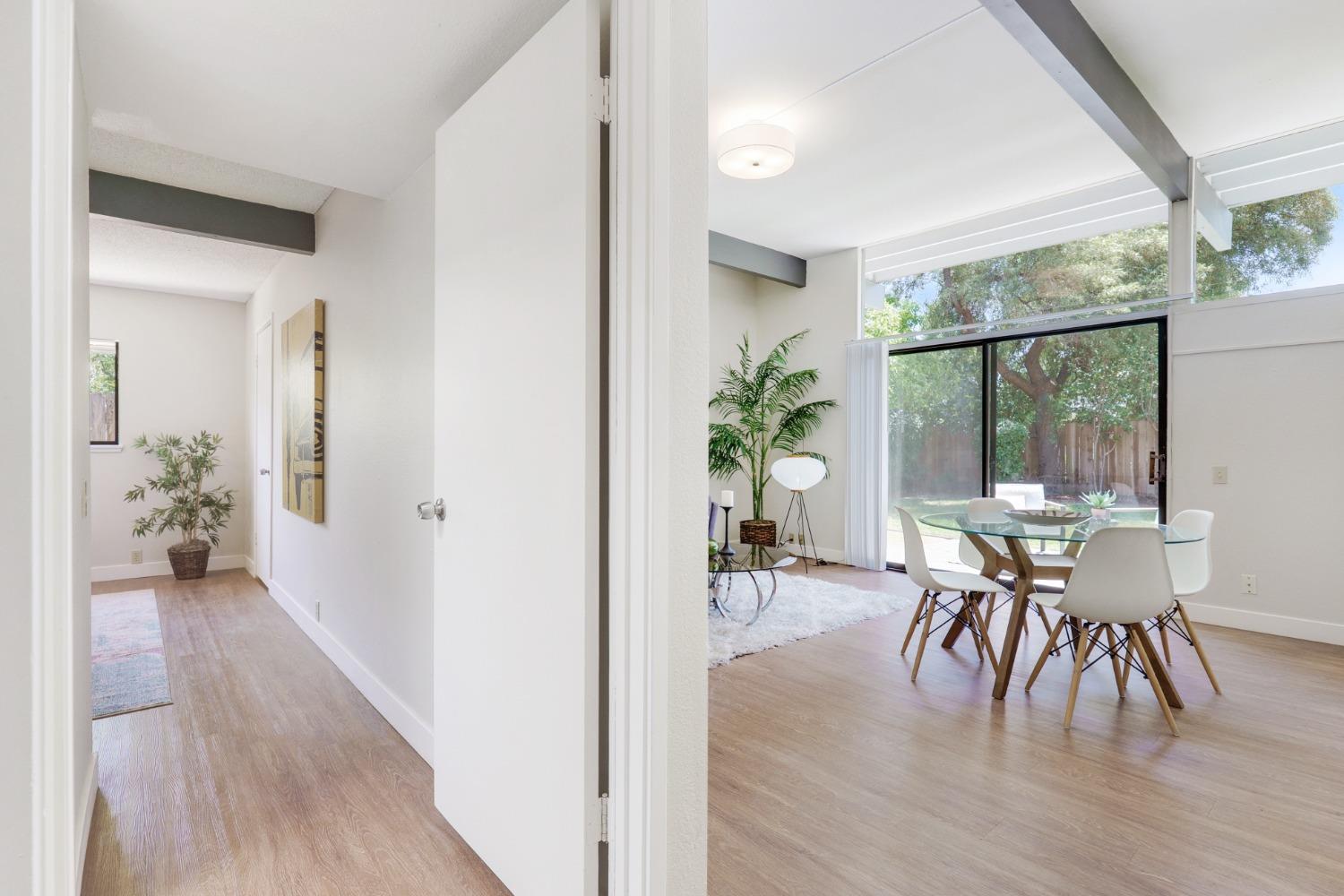 Detail Gallery Image 11 of 33 For 326 Hidalgo Pl, Davis,  CA 95616 - 4 Beds | 2 Baths