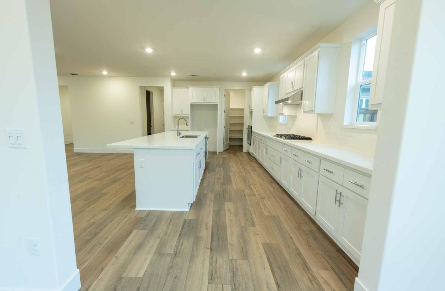 Detail Gallery Image 25 of 32 For 2425 Briar Meadows Cir, Auburn,  CA 95603 - 4 Beds | 3/1 Baths