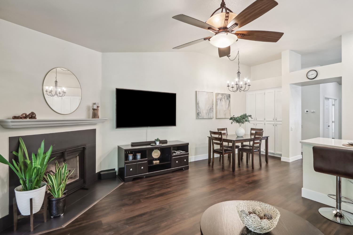 Detail Gallery Image 12 of 77 For 8526 Tullia Pl, Antelope,  CA 95843 - 4 Beds | 2 Baths