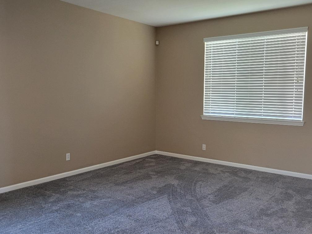 Detail Gallery Image 15 of 58 For 511 Milano Ct, Los Banos,  CA 93635 - 4 Beds | 2/1 Baths
