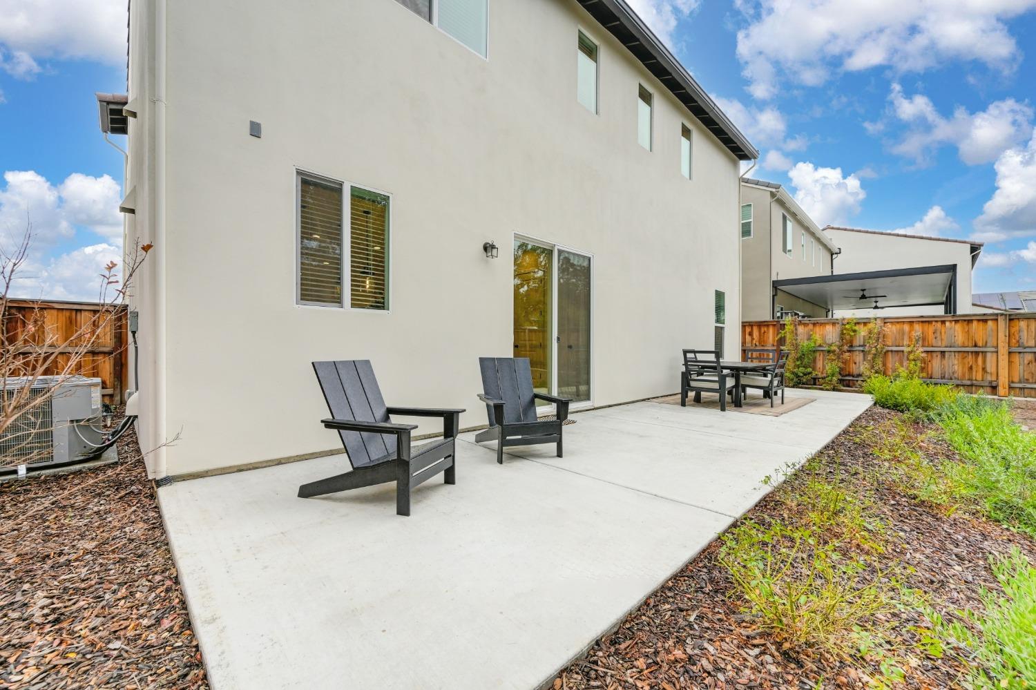 Detail Gallery Image 42 of 57 For 2327 5th Ave, Sacramento,  CA 95818 - 3 Beds | 2/1 Baths