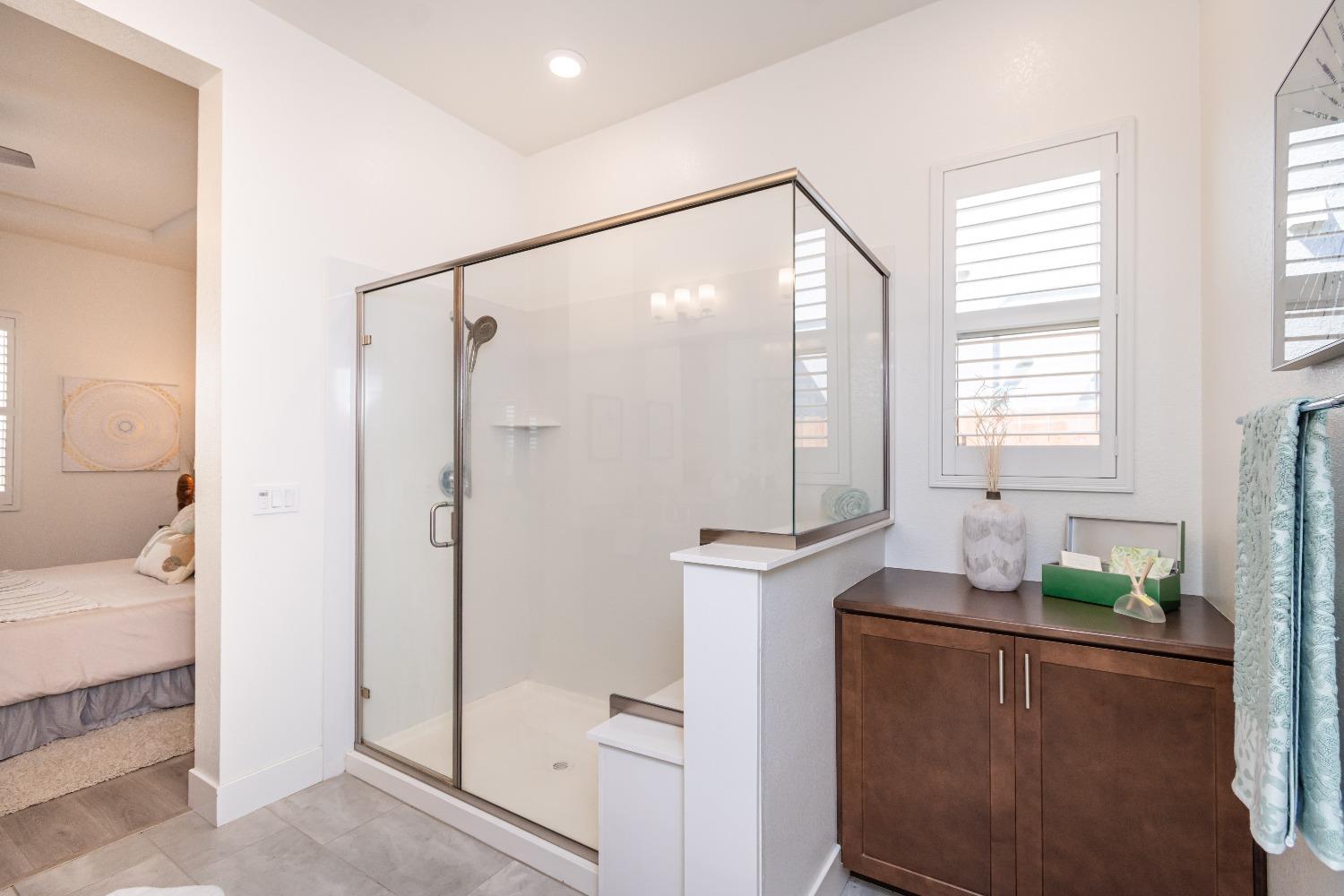 Orpheus Circle, Rancho Cordova, California image 37