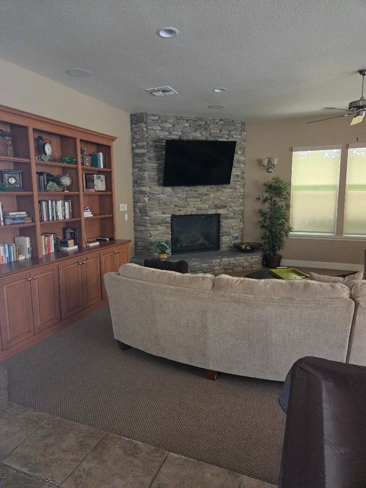 Detail Gallery Image 35 of 36 For 2620 Bird Rock Pl, Turlock,  CA 95380 - 2 Beds | 2 Baths