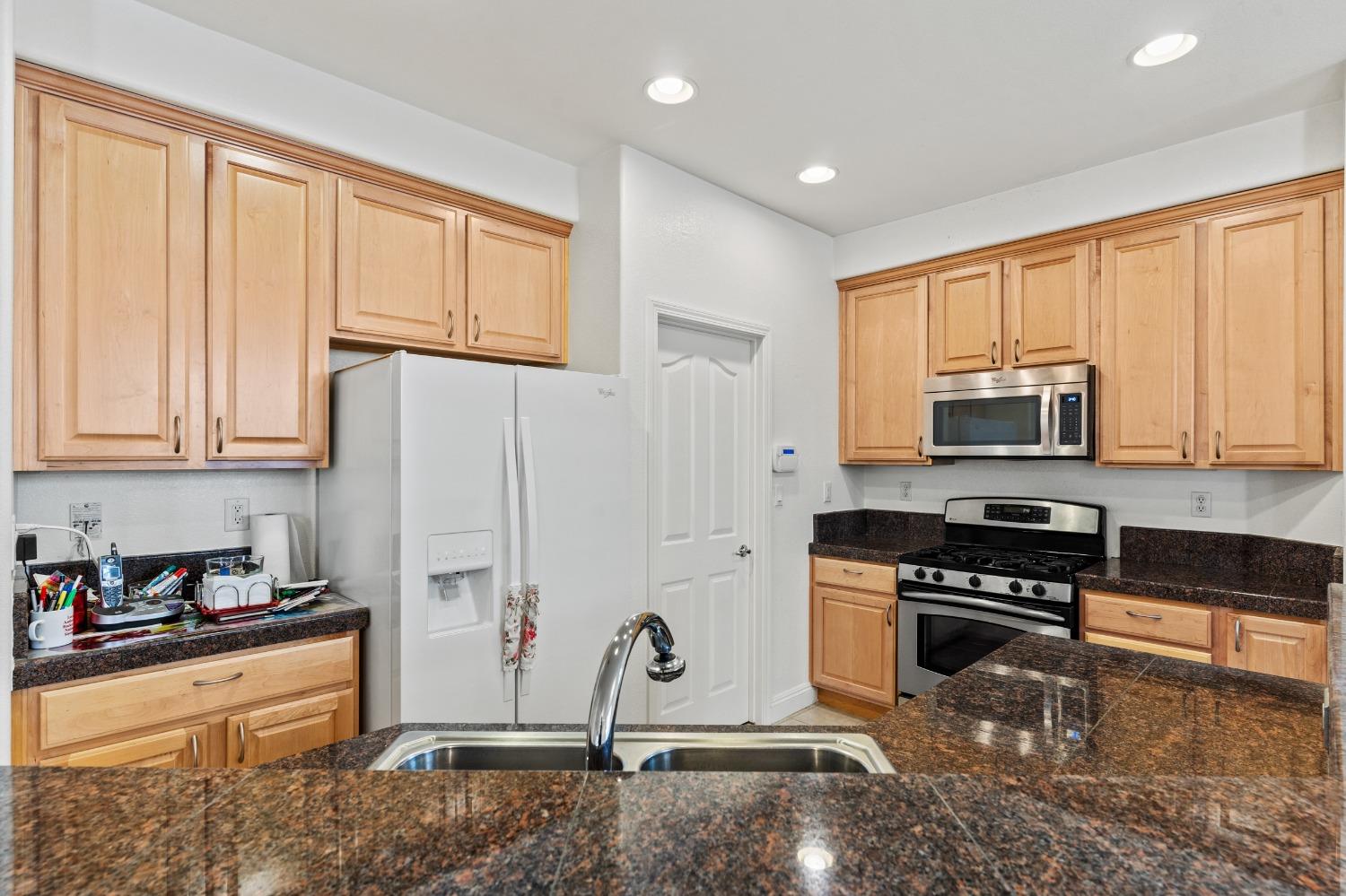 Detail Gallery Image 22 of 55 For 3930 Riley Anton Way, Rancho Cordova,  CA 95742 - 3 Beds | 2 Baths