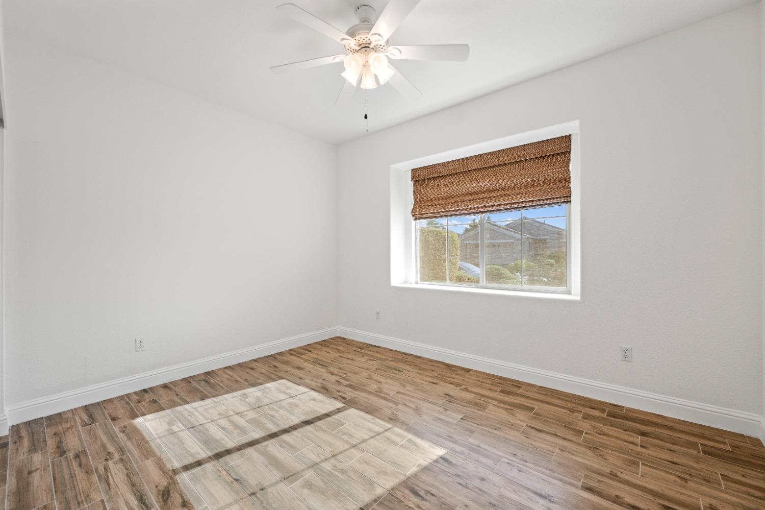 Detail Gallery Image 24 of 34 For 1351 Tahoma Ln, Lincoln,  CA 95648 - 2 Beds | 2 Baths