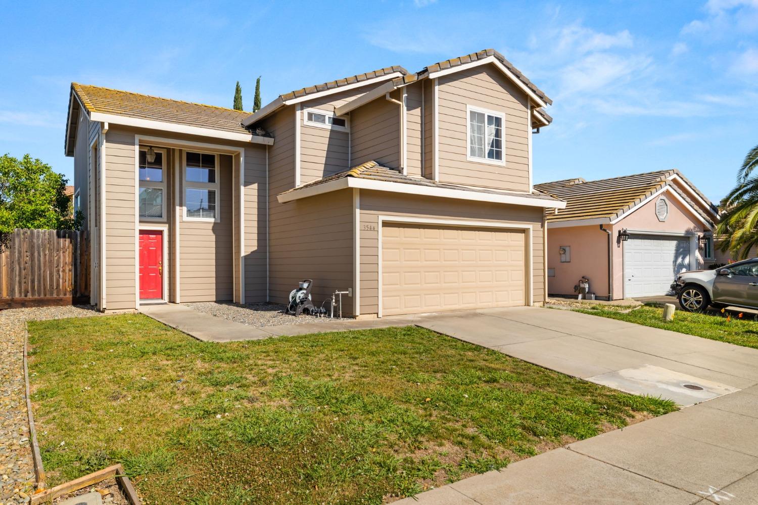 Detail Gallery Image 3 of 46 For 3544 Misty Morning Cir, Sacramento,  CA 95827 - 4 Beds | 2/1 Baths