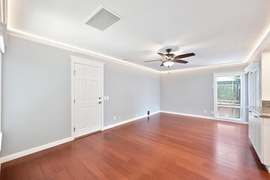Detail Gallery Image 29 of 60 For 8931 Mountain Home Ct, Elk Grove,  CA 95624 - 3 Beds | 2 Baths