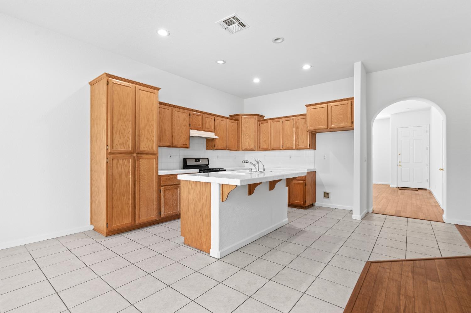 Detail Gallery Image 15 of 51 For 3345 Tenaya Ln, Stockton,  CA 95212 - 4 Beds | 2 Baths
