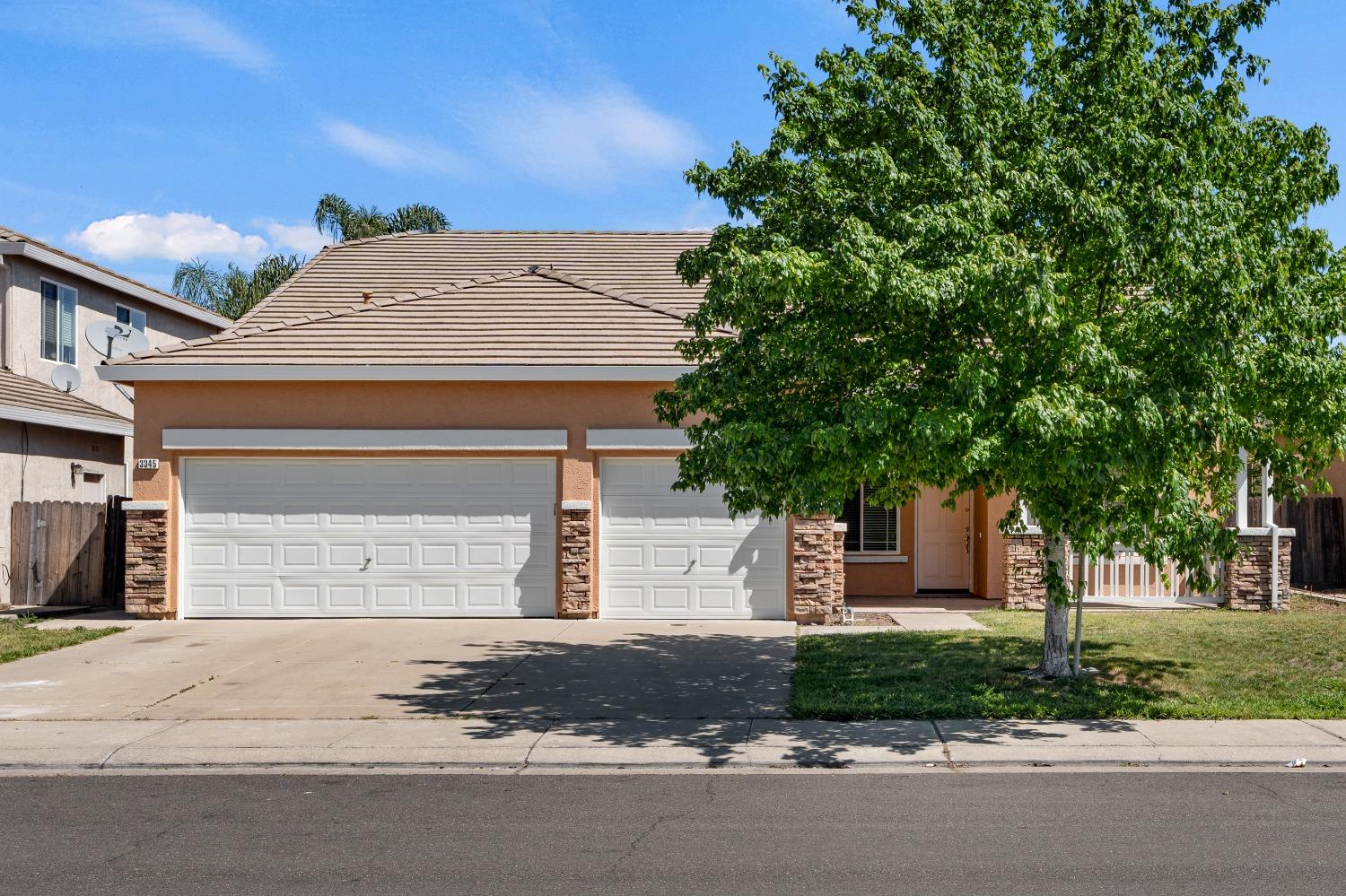 Detail Gallery Image 1 of 51 For 3345 Tenaya Ln, Stockton,  CA 95212 - 4 Beds | 2 Baths