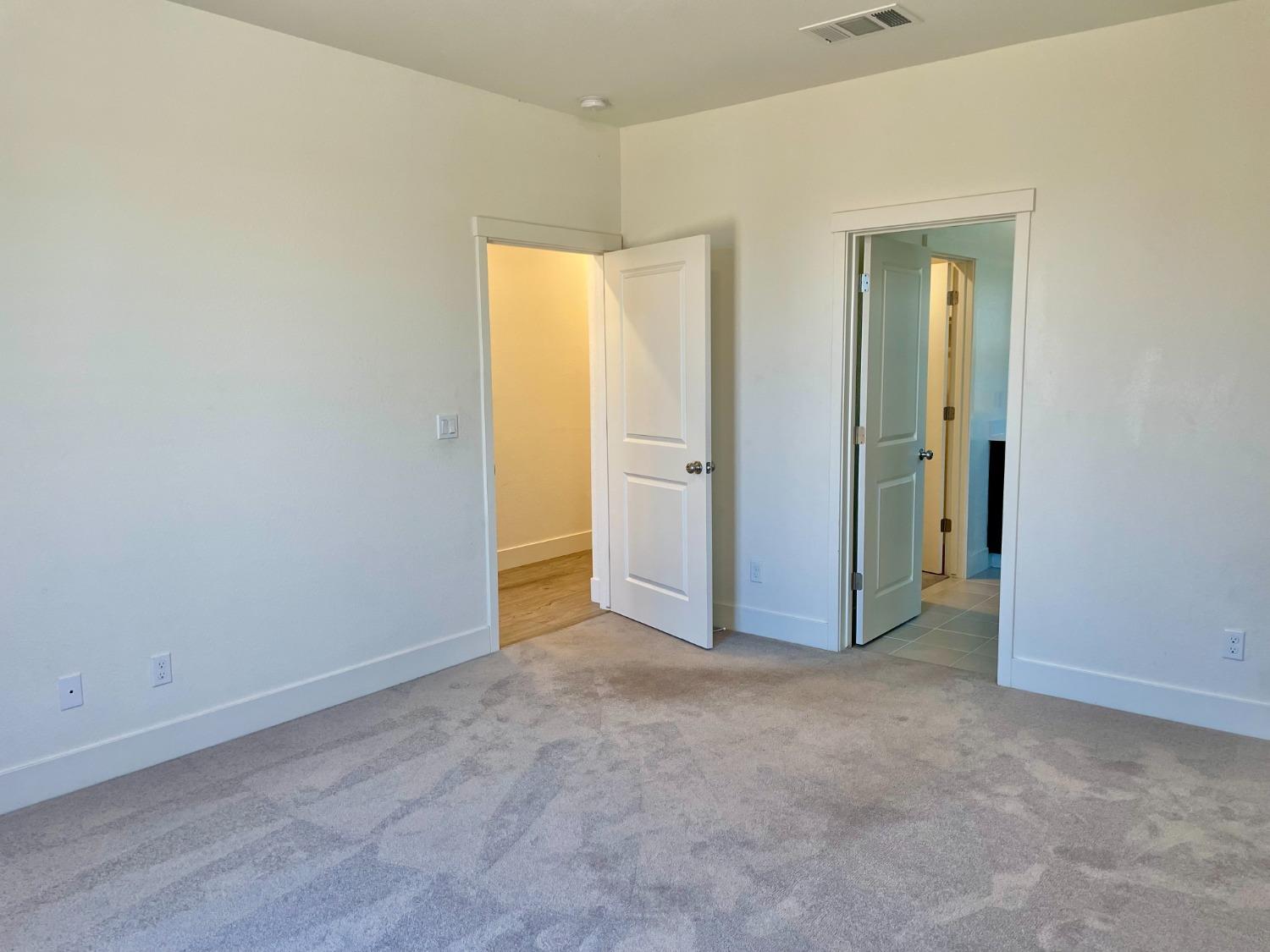 Detail Gallery Image 10 of 10 For 1112 Pearl Dr, Los Banos,  CA 93635 - 3 Beds | 2 Baths
