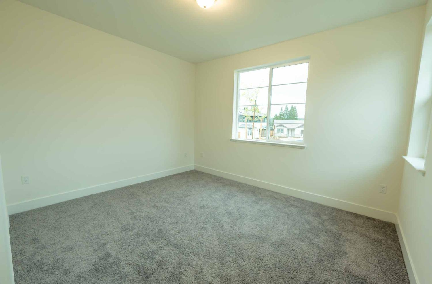 Detail Gallery Image 11 of 32 For 2425 Briar Meadows Cir, Auburn,  CA 95603 - 4 Beds | 3/1 Baths