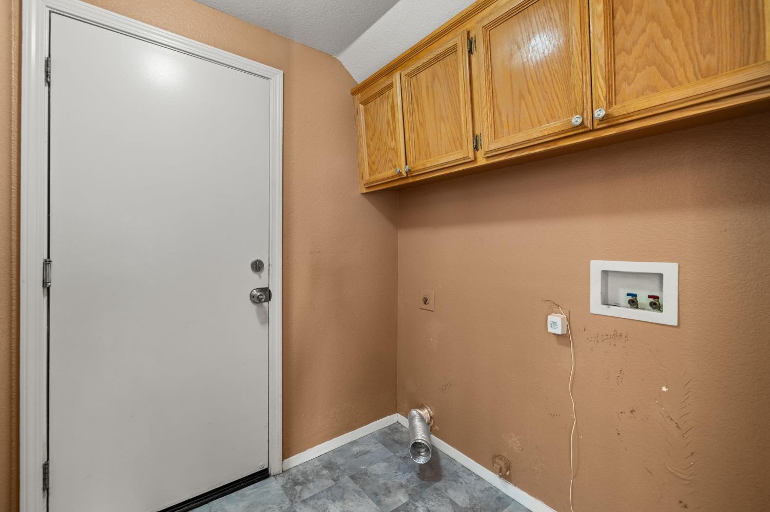 Detail Gallery Image 21 of 46 For 3544 Misty Morning Cir, Sacramento,  CA 95827 - 4 Beds | 2/1 Baths