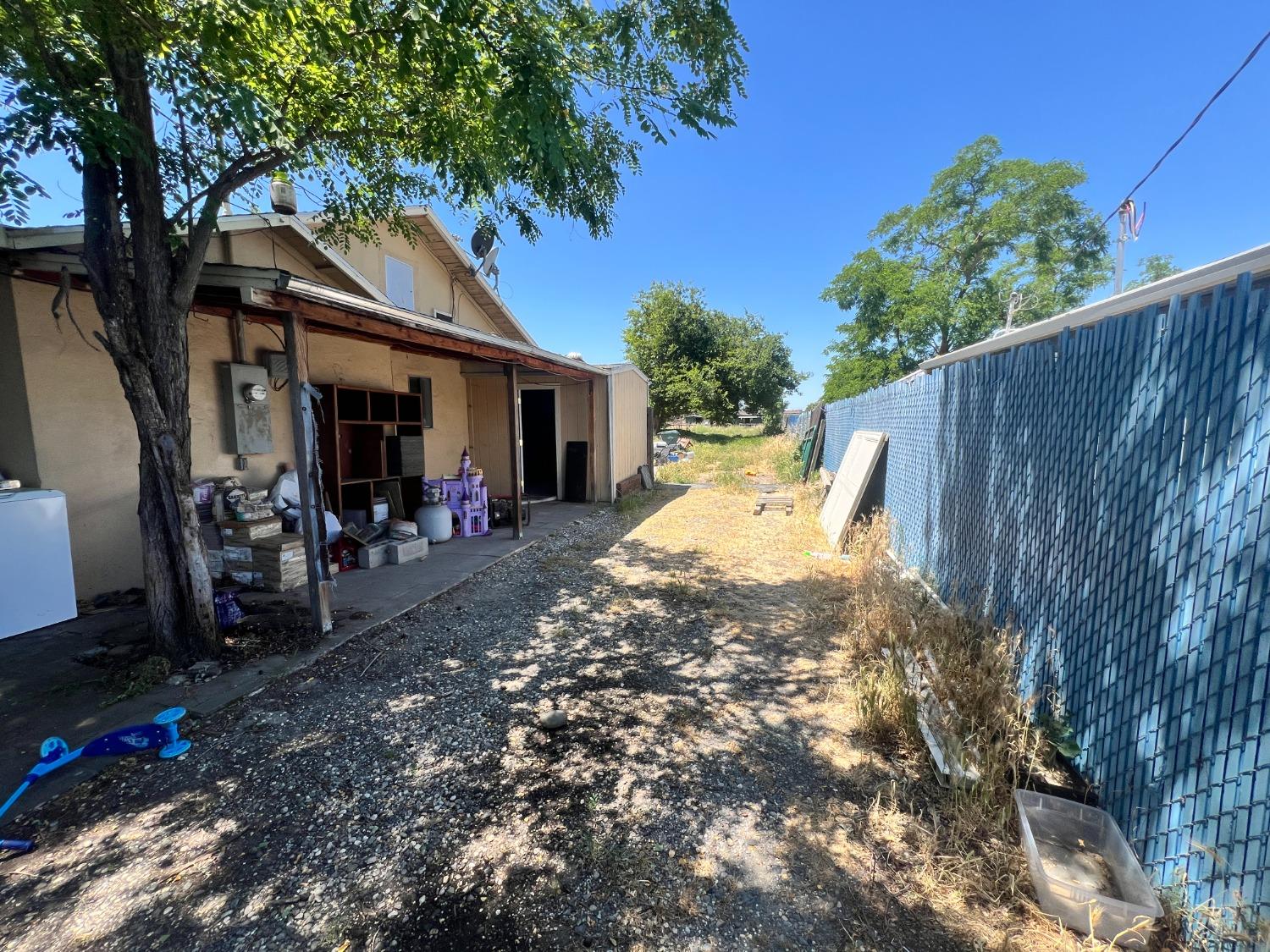 Detail Gallery Image 5 of 20 For 6521 24th St, Rio Linda,  CA 95673 - 2 Beds | 1 Baths