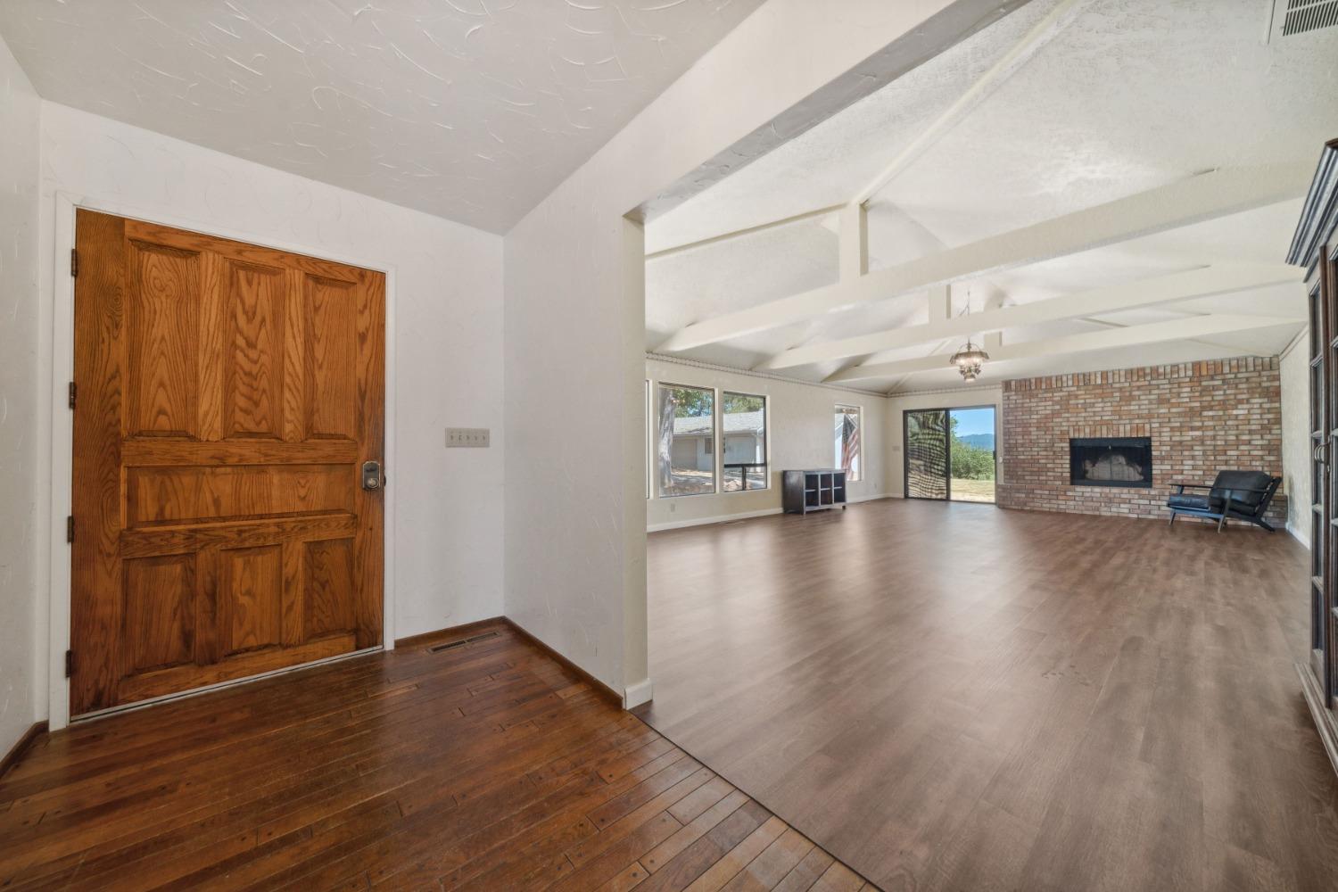 Sutter Circle, Sutter Creek, California image 8