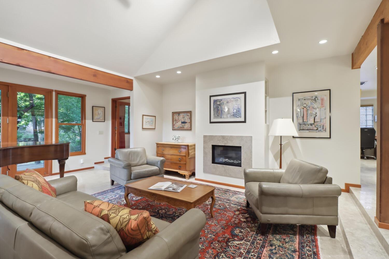 Detail Gallery Image 7 of 74 For 2323 Elendil Ln, Davis,  CA 95616 - 4 Beds | 4 Baths