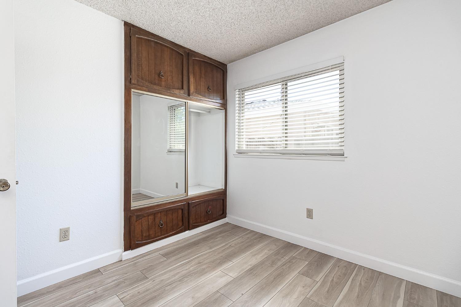 Detail Gallery Image 18 of 24 For 2621 Dels Ln, Turlock,  CA 95382 - 3 Beds | 2 Baths