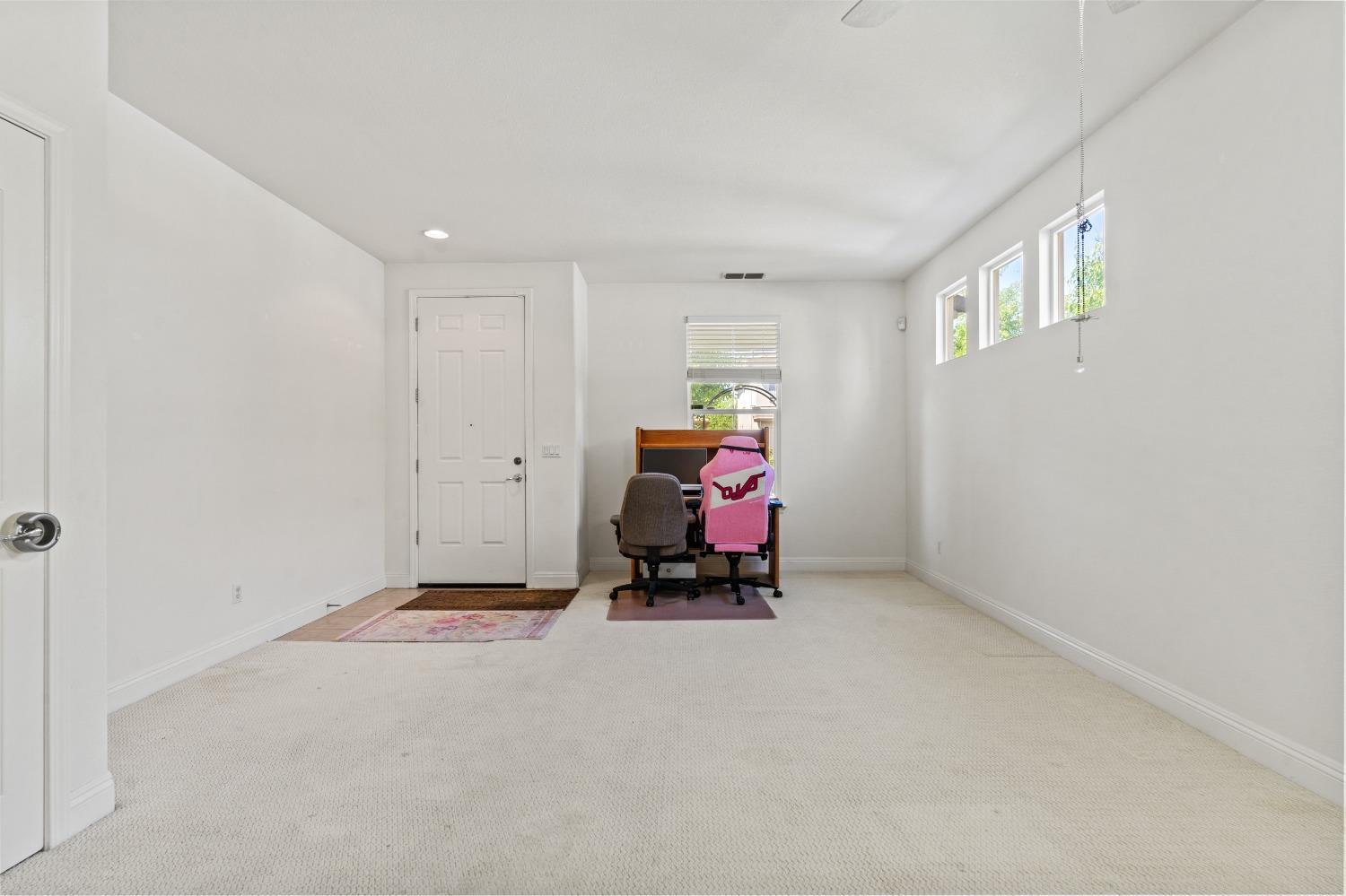 Detail Gallery Image 9 of 55 For 3930 Riley Anton Way, Rancho Cordova,  CA 95742 - 3 Beds | 2 Baths