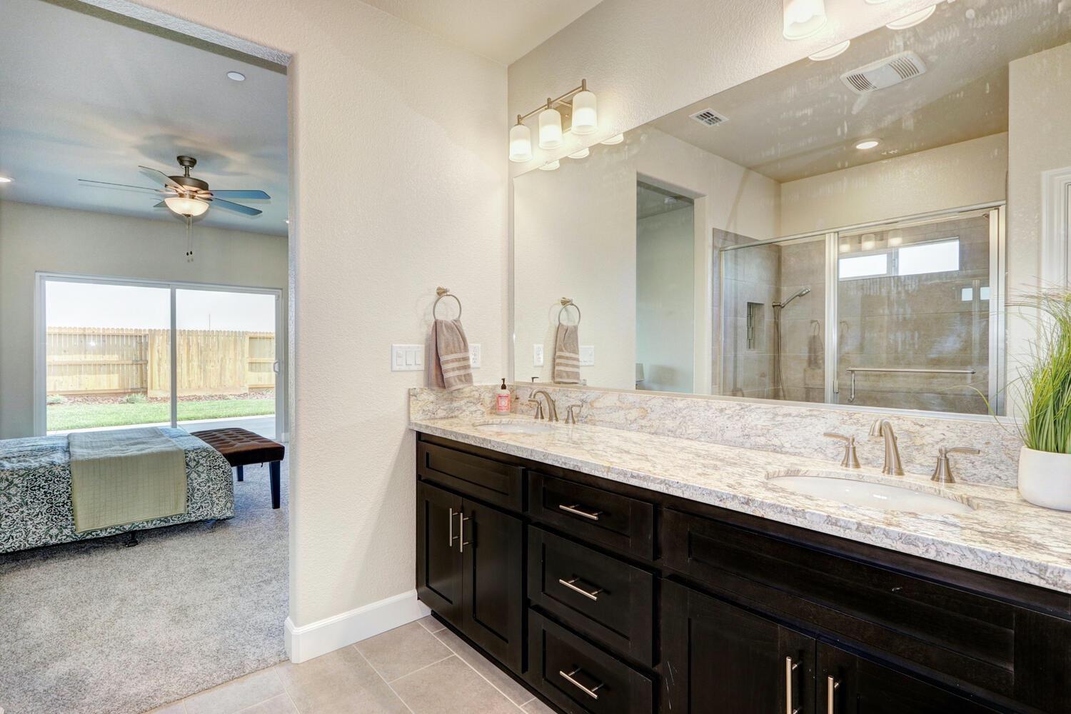 Detail Gallery Image 20 of 24 For 1129 Nicklaus Rd, Galt,  CA 95632 - 2 Beds | 2/1 Baths