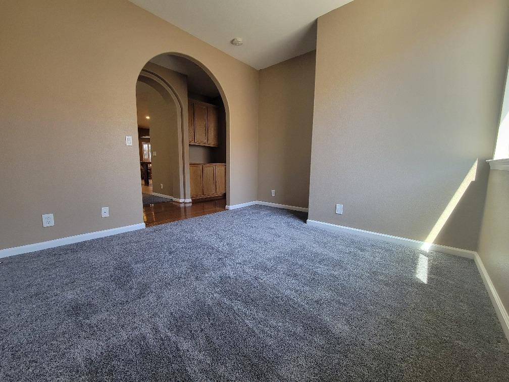 Detail Gallery Image 42 of 58 For 511 Milano Ct, Los Banos,  CA 93635 - 4 Beds | 2/1 Baths