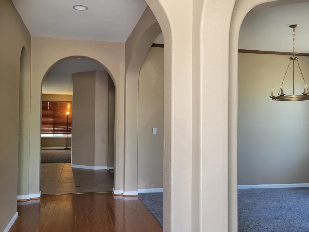 Detail Gallery Image 9 of 58 For 511 Milano Ct, Los Banos,  CA 93635 - 4 Beds | 2/1 Baths