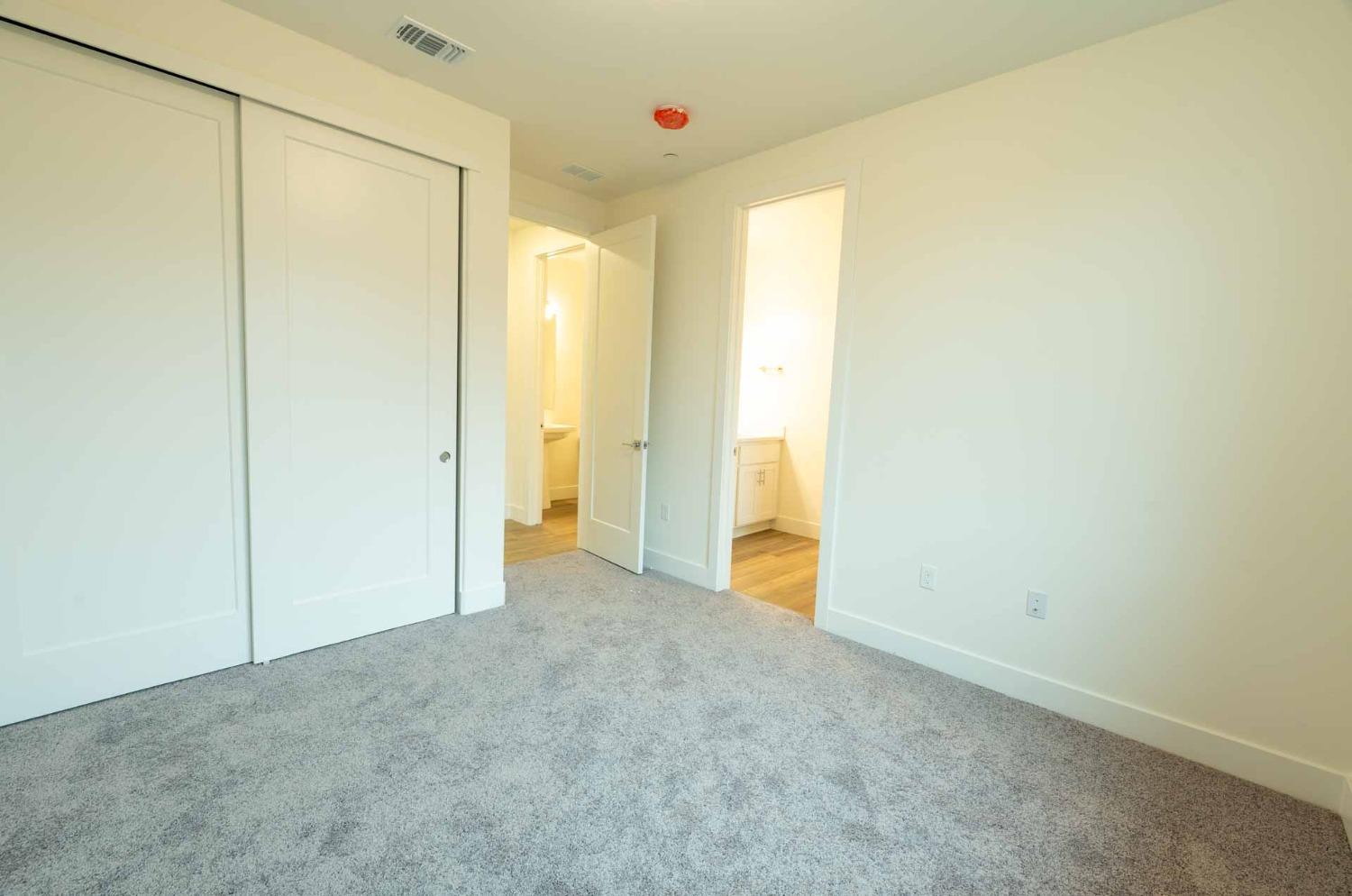 Detail Gallery Image 13 of 32 For 2425 Briar Meadows Cir, Auburn,  CA 95603 - 4 Beds | 3/1 Baths