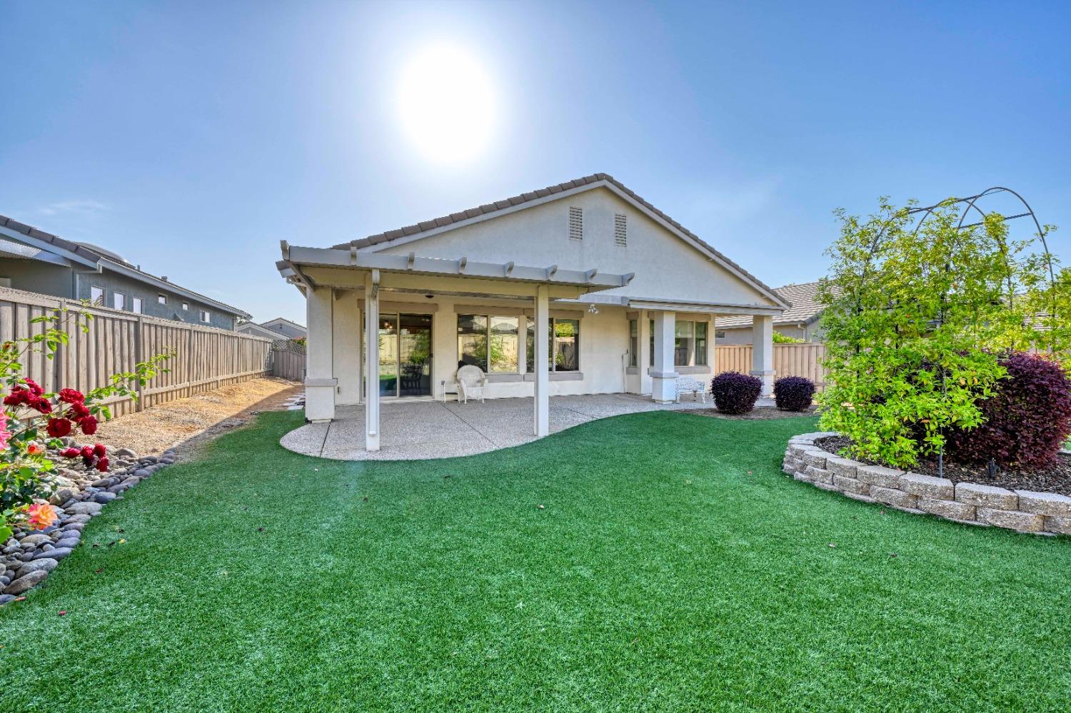 Detail Gallery Image 30 of 34 For 1351 Tahoma Ln, Lincoln,  CA 95648 - 2 Beds | 2 Baths