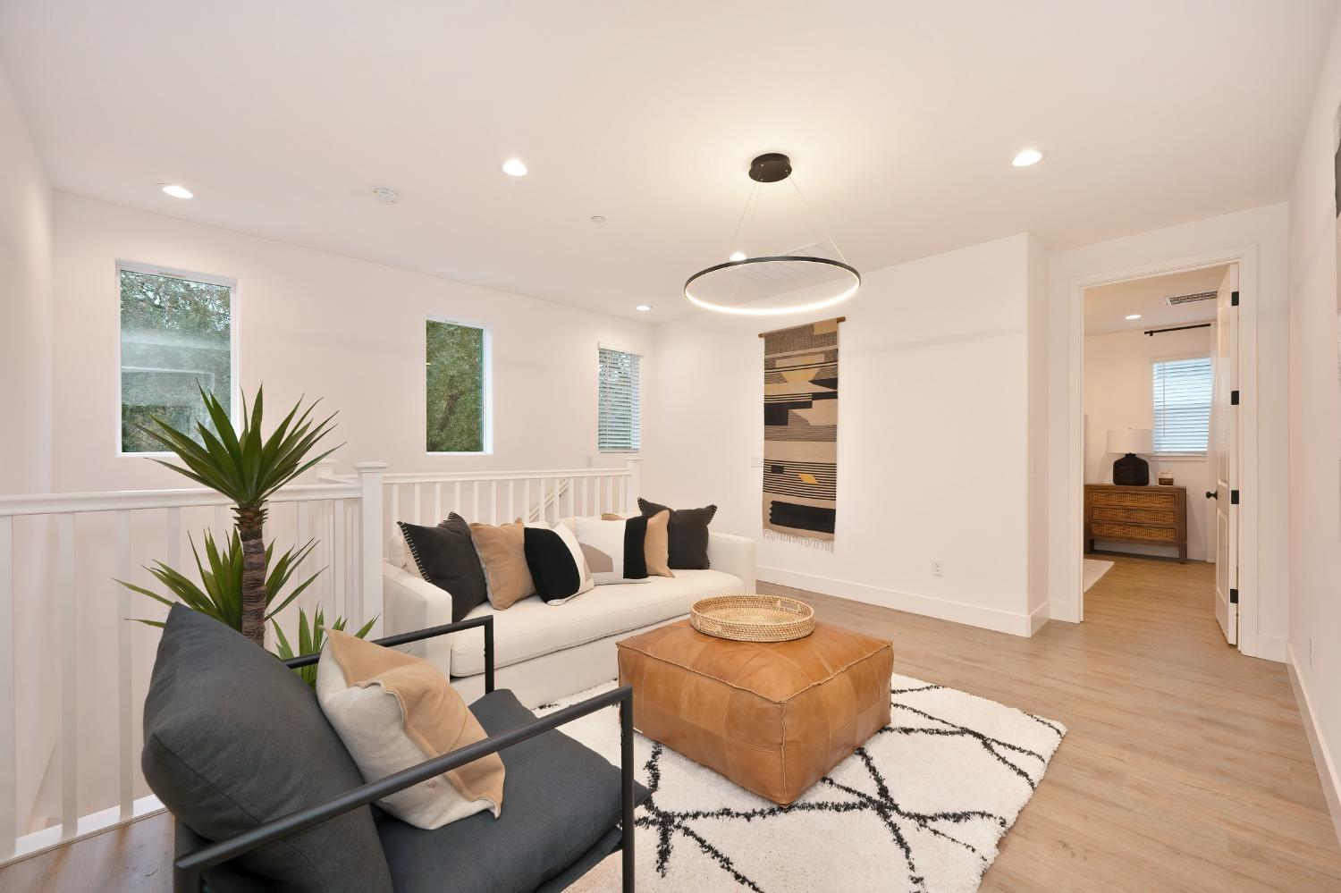 Detail Gallery Image 29 of 57 For 2327 5th Ave, Sacramento,  CA 95818 - 3 Beds | 2/1 Baths