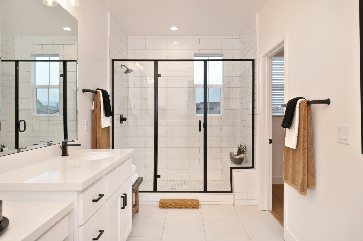 Detail Gallery Image 39 of 57 For 2327 5th Ave, Sacramento,  CA 95818 - 3 Beds | 2/1 Baths