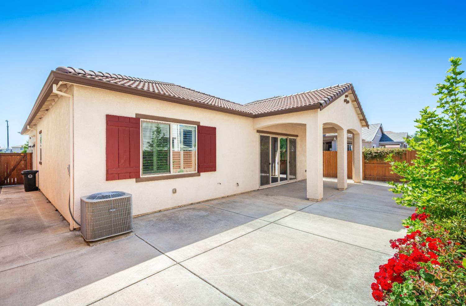 Orpheus Circle, Rancho Cordova, California image 43