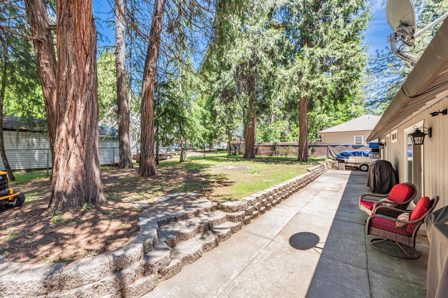 Dolly Varden Lane, Pollock Pines, California image 34
