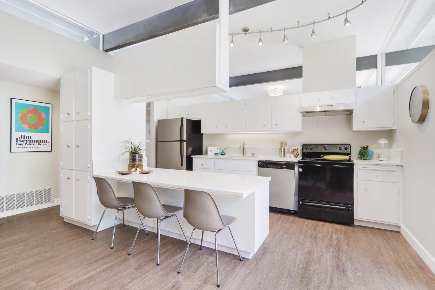 Detail Gallery Image 16 of 33 For 326 Hidalgo Pl, Davis,  CA 95616 - 4 Beds | 2 Baths