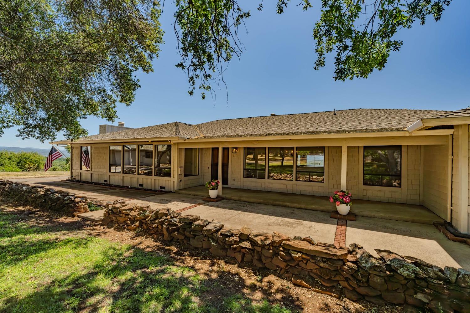 Sutter Circle, Sutter Creek, California image 6