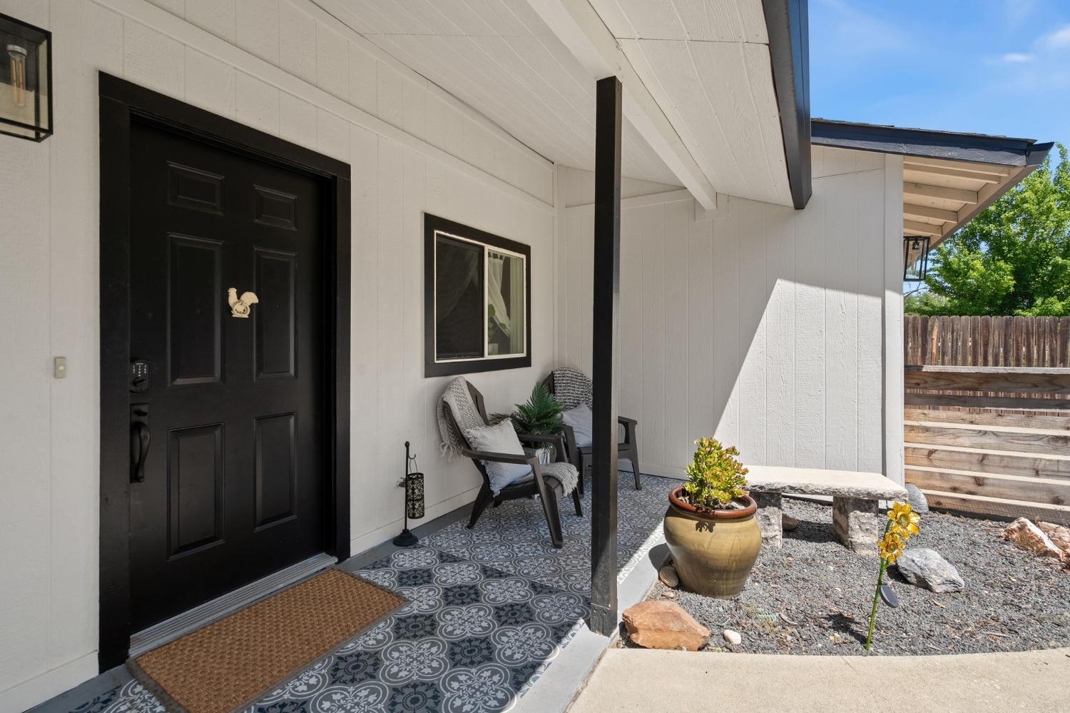 Detail Gallery Image 5 of 24 For 921 Quiet Way, Rio Linda,  CA 95673 - 3 Beds | 1 Baths