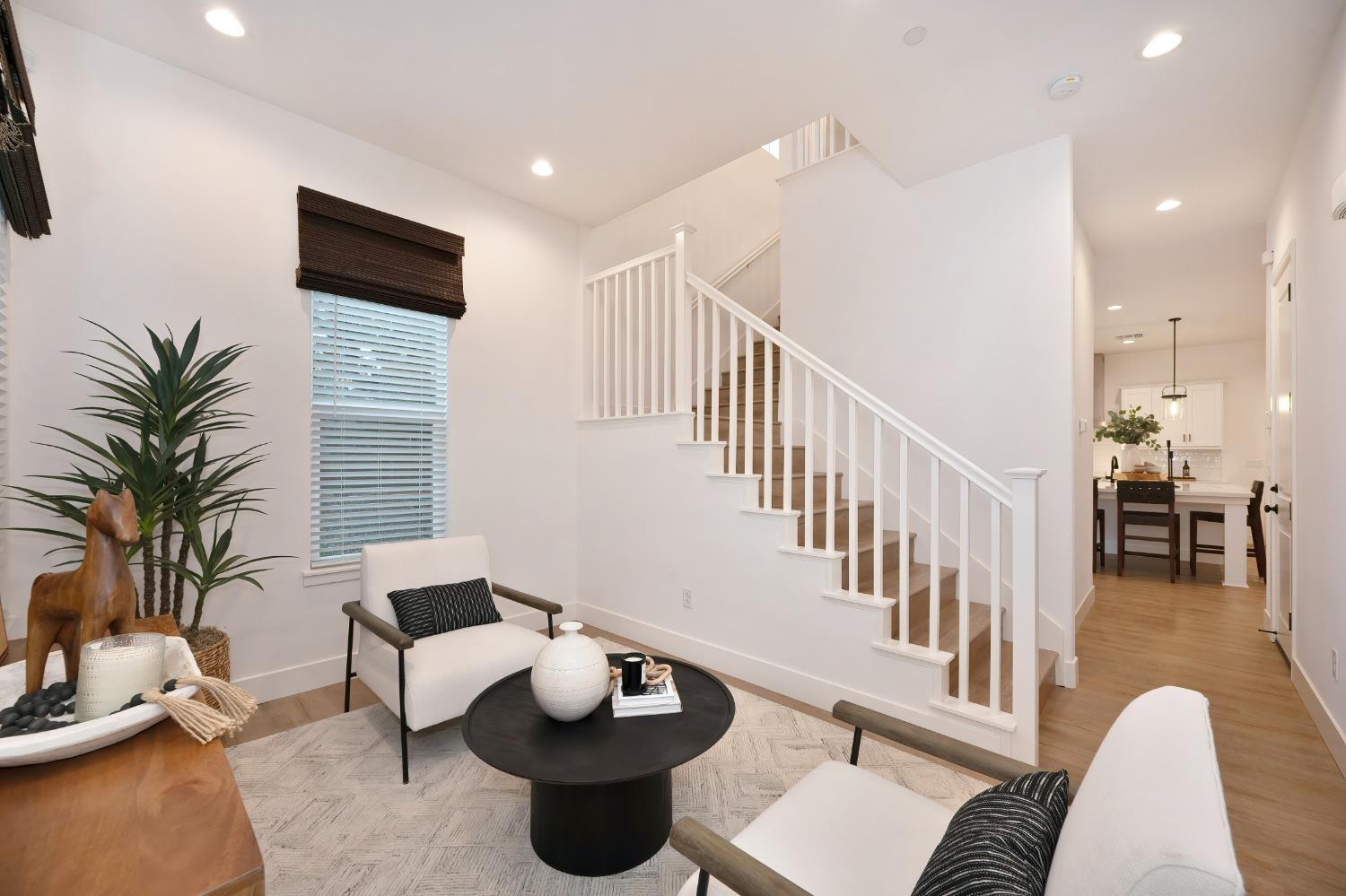 Detail Gallery Image 24 of 57 For 2327 5th Ave, Sacramento,  CA 95818 - 3 Beds | 2/1 Baths