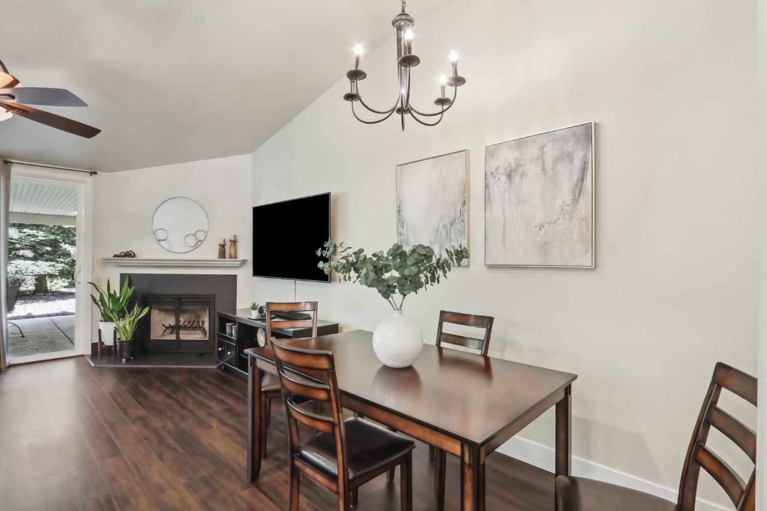 Detail Gallery Image 10 of 77 For 8526 Tullia Pl, Antelope,  CA 95843 - 4 Beds | 2 Baths