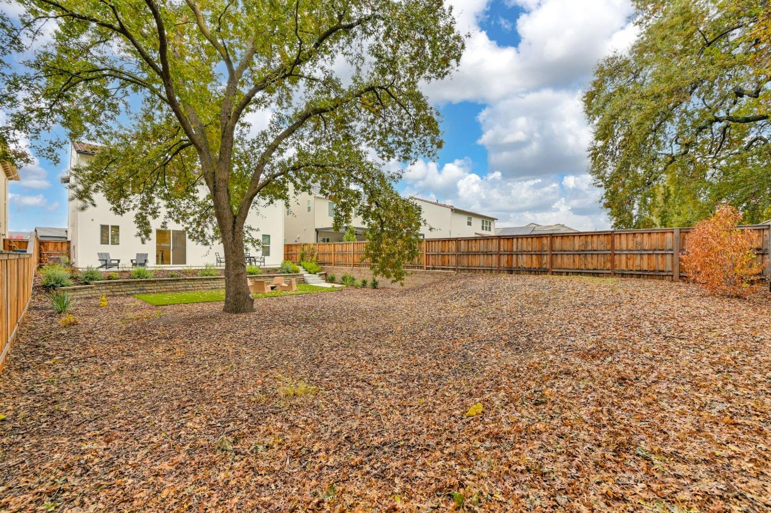 Detail Gallery Image 51 of 57 For 2327 5th Ave, Sacramento,  CA 95818 - 3 Beds | 2/1 Baths